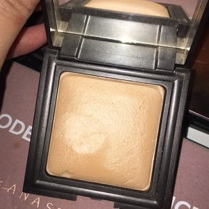 Laura Mercier candlelight powder
